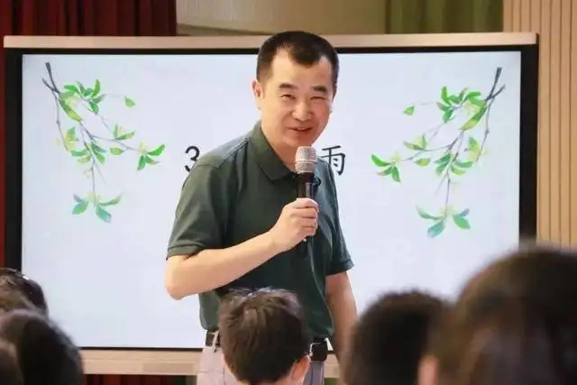 一日一课，一课一得｜今日推荐：朱煜《猫和老鼠》